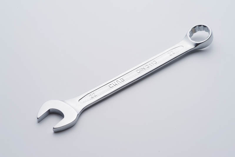 Фото Ключ рожково - накидной  CrV 22мм (холодный штамп DIN3113) СИЛА